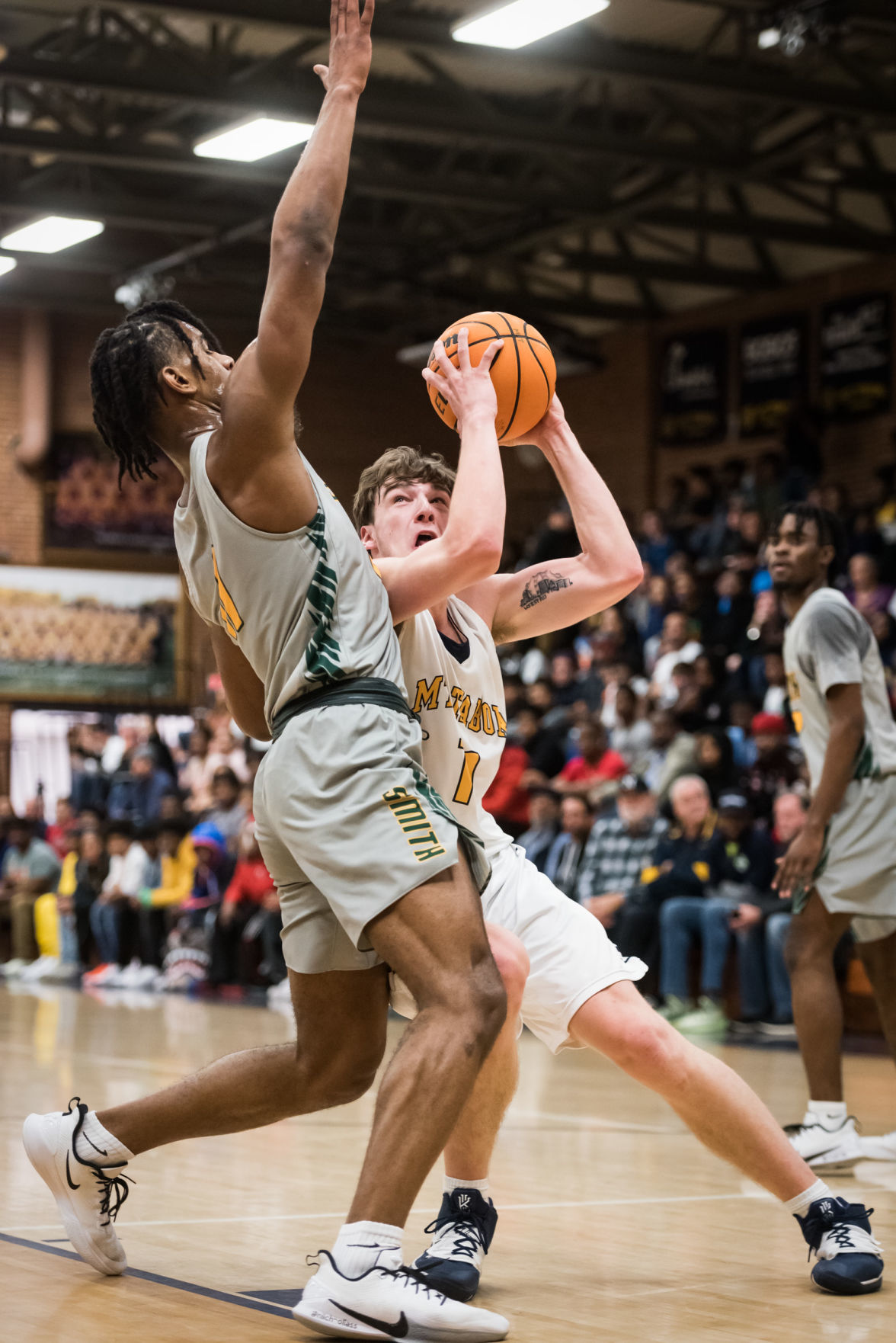 Mount Tabor Greensboro Smith Boys Bball